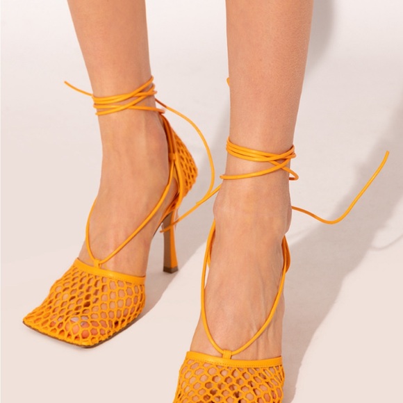Bottega Veneta Stretch Orange Caged Mesh Heels Sandals Pumps 38-worn once - Picture 3 of 7